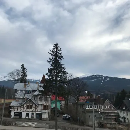 Z Widokiem 아파트 *